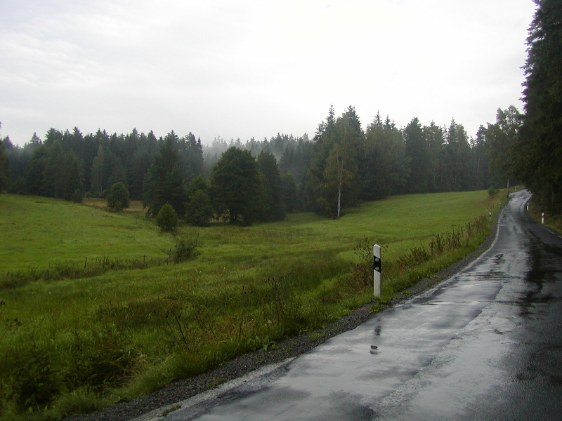 Driving on the small wet forestroads of the Erzgeberge near the Czech border.